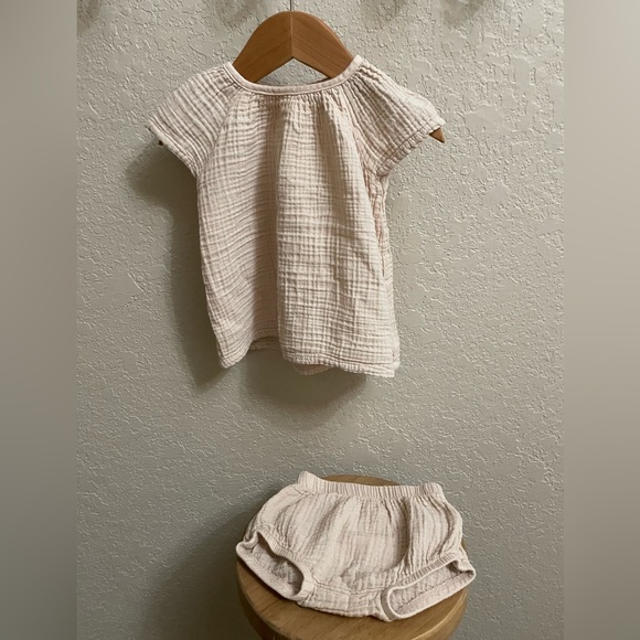 Go Gently Other - Go Gently Nation Kids Gauze Blouse and Bloomer set in Blush (0-3 months)